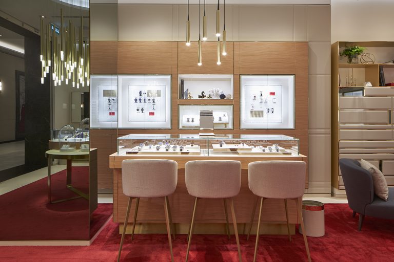 Omega inaugura boutique en Canalejas