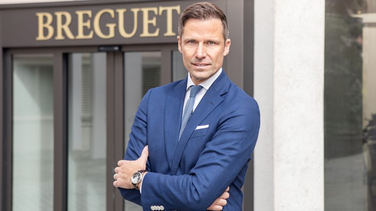 Breguet y su presidente Marc Hayek se complacen en anunciar el nombramiento de Gregory Kissling como CEO.