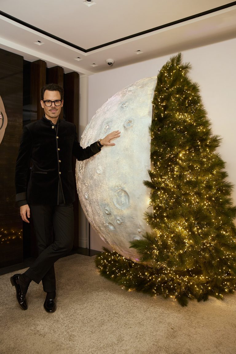 IWC Schaffhausen presenta su árbol de Navidad solidario