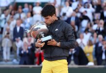 Alcaraz conquista su primer título individual de Roland-Garros con su Rolex Daytona