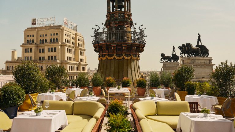 Four Seasons Hotel Madrid celebra su 5º aniversario: lujo, historia y experiencias únicas en la capital