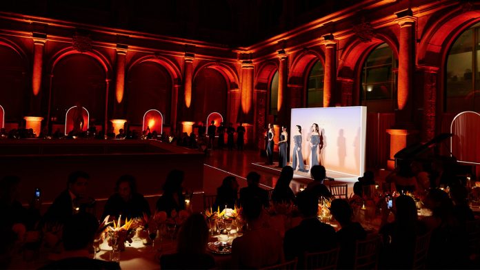 bulgari2 Bvlgari celebra en Madrid un evento de lujo que une arte, alta joyería italiana y sofisticación en una velada única de creatividad.