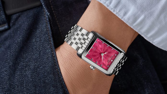 fconstant El artista colombiano amplía su universo creativo junto a Frederique Constant con una edición especial inspirada en la energía, autenticidad y diversidad de la mujer contemporánea