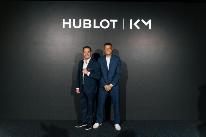 mail Hublot celebró en Madrid el lanzamiento del Big Bang Reloaded Kylian Mbappé, una edición limitada de 200 piezas creada junto al futbolista francés y presentada en un exclusivo evento con invitados del mundo del deporte y la cultura.