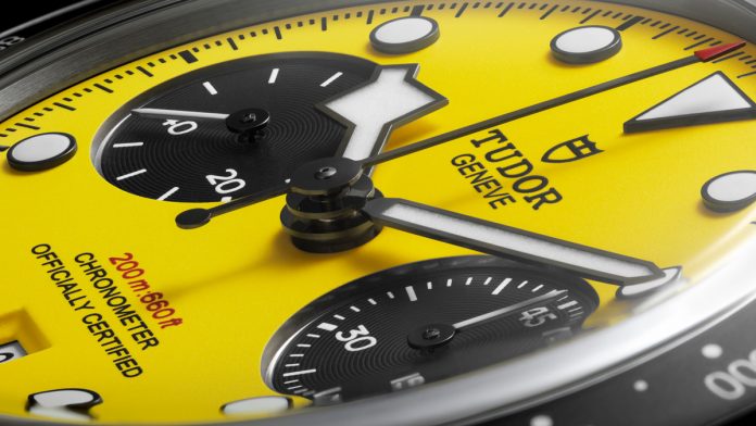 TUDOR Black Bay Chrono 39 Bumblebee, Black Bay Chrono 2026, TUDOR Daring Watches, cronógrafo TUDOR, calibre MT5813, reloj deportivo de lujo, reloj cronógrafo suizo, Black Bay Chrono amarillo, alta relojería deportiva, TUDOR 2026