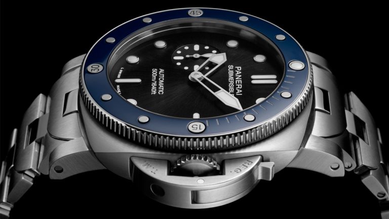 Panerai Submersible PAM01756: el nuevo reloj de buceo de 44 mm con brazalete metálico y tres días de reserva de marcha